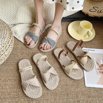 Kadınlar için yaz Ayakkabı Moda Oyalamak Kadın Yumuşak Terlik Açık Burnu açık kadın Kama Terlik Rahat plaj ayakkabısı 2023