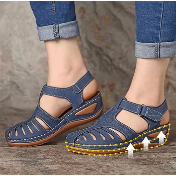 2023 Kadın platform sandaletler Yeni Yaz Moda Toka Rahat rahat ayakkabılar Bayanlar Hollow Out Kama Ayakkabı Artı Boyutu