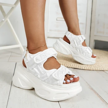 Moda Yaz Kadın platform sandaletler Takozlar Kalın Alt Rahat Örgü ayakkabı Kadın Yüksek Topuklu Rahat Sandalet Sneakers