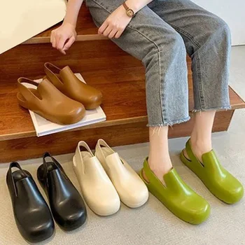 Yaz Kadın Sandalet Bayan Ayakkabıları Vahşi Rahat Su Geçirmez PVC Terlik Kadın Moda Düz Renk Ayak düz Sandalet 2022 Yeni