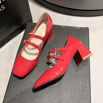 Bahar Yeni Moda Yüksek topuklu Kadın Pompaları Zarif Bayan Ayakkabıları Sığ Ağız Topuklu Mary Jane Sandalet Kırmızı düğün ayakkabısı