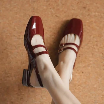 Slingback Mary Janes Çift Toka Kayış Kare Ayak yavru Topuklu Düşük Topuk Elbise Zapatillas Mujer Patent Deri Kadın Ayakkabı