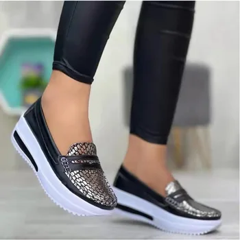Ayakkabı Kadın 2023 Yaz Yeni Bayan Moda sneaker Platformu spor ayakkabı Rahat Med Topuk Kaymaz Tenis De Mujer