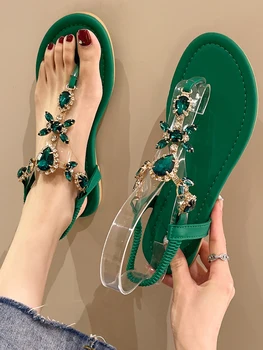 2022 Yeni Yaz Flats Sandalet Kadınlar Kristal Klip Ayak Terlik Trend Lüks Marka Bayan Ayakkabıları Plaj Rahat Slaytlar Mujer Zapatos