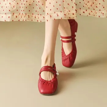 Bale Dans Ayakkabıları 2023 Yeni Yaz Daireler Kadın İnci Sandalet Rahat Mary Jane Ayakkabı Tasarımcısı Elbise Yürüyüş Sığ Zapatos Femme