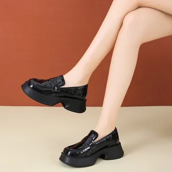 Yüksek Topuklu kadın ayakkabısı Kadın Katı Deri Oxford Ayakkabı Kadınlar için platform ayakkabılar üzerinde Kayma Moda Tüm Maç Bayanlar rahat ayakkabılar