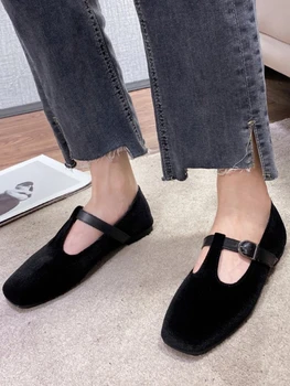 Yeni Bayanlar Moda rahat ayakkabılar Tatil Hafta Sonu Alışveriş Sneakers Düz Topuk Kare Ayak Hafif Daireler