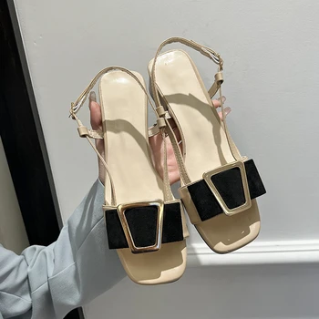 2022 Kadın Sandalet Yaz Ofis Bayanlar Rahat Pompalar Özlü PU Deri Moda Metal Dekorasyon Düşük Topuklu Ayakkabılar Kadın