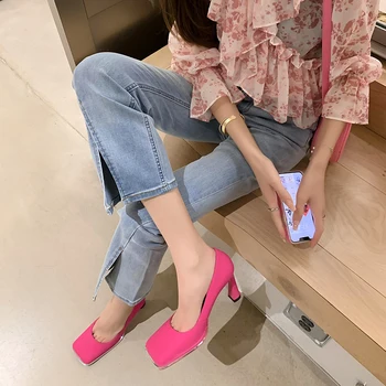 Tıknaz topuk vintage Mary Jane tek ayakkabı kadın 2022 bahar yeni Kore versiyonu basit kare kafa sığ ağız seti dört renkli