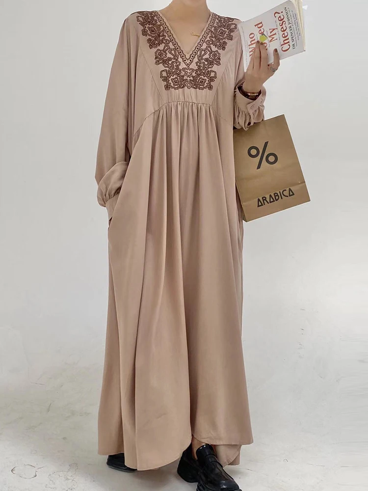 GALCAUR Nakış Maxi Elbiseler Kadınlar İçin V Boyun Uzun Kollu Yüksek Bel Kat Hit Renk Gevşek Vintage Elbise Kadın Yaz 2023